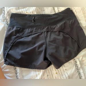 Lululemon speed up shorts